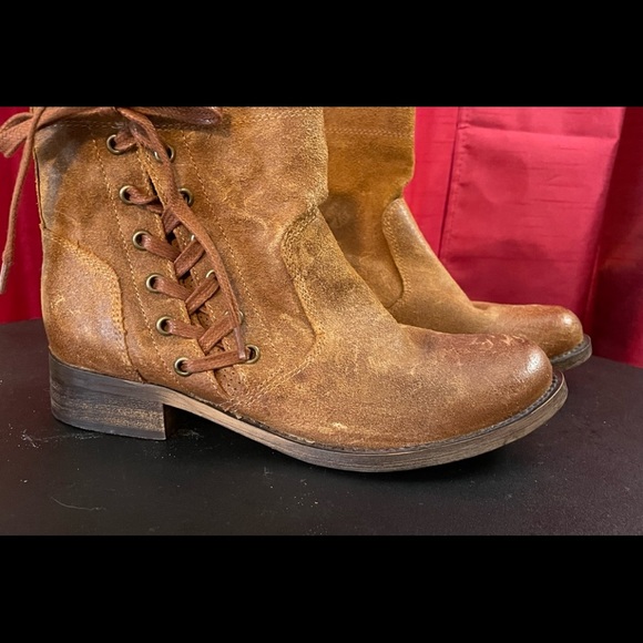 Aldo Shoes - Pristine Aldo Leather ankle boots. EU 37/US 6.5. Absolutely stunning quality.